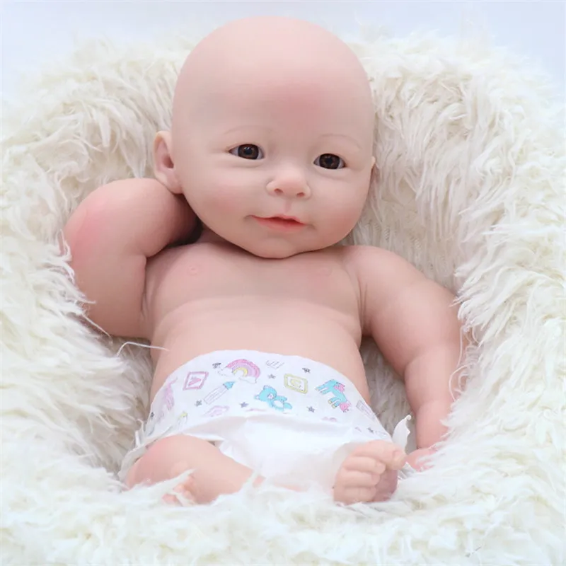 Боядисани 18-инчов Реалистичен Силиконов Reborn Baby Doll комплект Меки Детски Кукли, за момчетата комплекти САМ Играчки за Детски Подарък