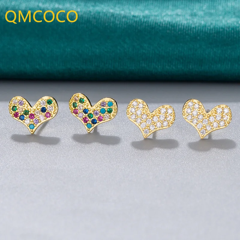 QMCOCO Прост Дизайн Сребрист Цвят Циркон Обеци във Формата На Сърце За Жени Момиче Мода ЛЮБОВ Обеци Изискани Вечерни Бижута Подаръци Изображение 0 