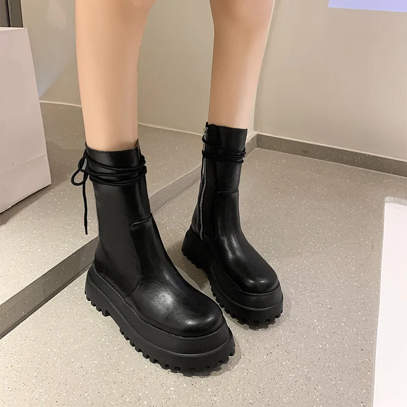 Мотоботы; Лятна дамски Обувки; Дамски луксозни Дизайнерски обувки с кръгло бомбе на нисък Ток; колекция 2021 г.; женски черни модни летни обувки от Изкуствена кожа Изображение 2 