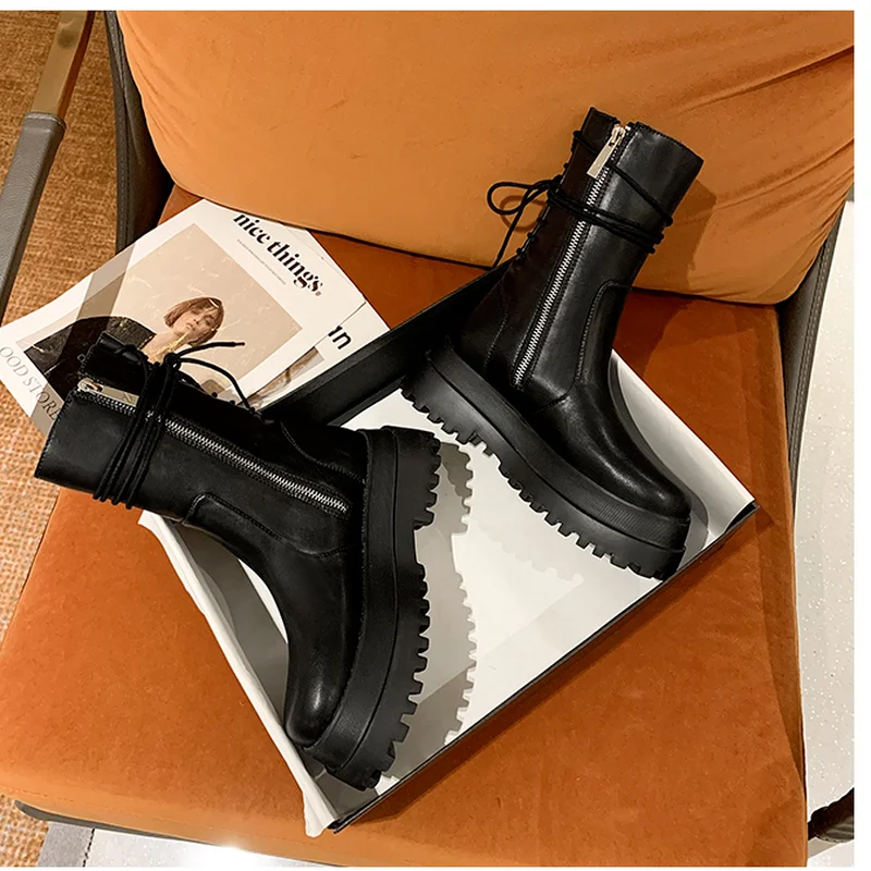 Мотоботы; Лятна дамски Обувки; Дамски луксозни Дизайнерски обувки с кръгло бомбе на нисък Ток; колекция 2021 г.; женски черни модни летни обувки от Изкуствена кожа Изображение 4 